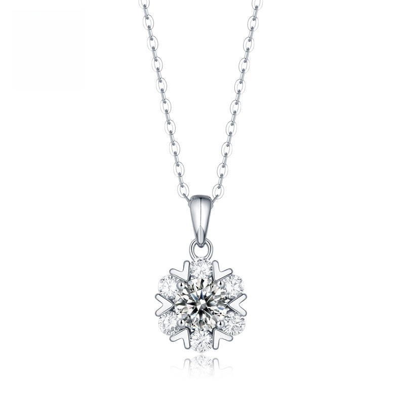 S925 silver necklace romantic snowflake moissanite pendant women's pendant with chain gift accessory gift in stock wholesale