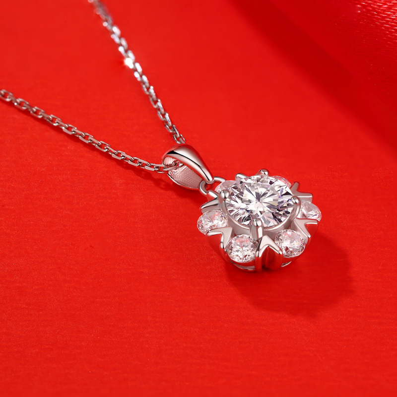 S925 silver necklace romantic snowflake moissanite pendant women's pendant with chain gift accessory gift in stock wholesale