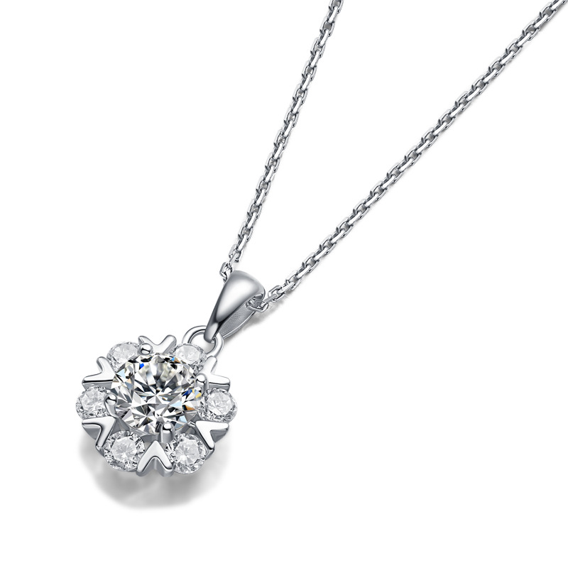 S925 silver necklace romantic snowflake moissanite pendant women's pendant with chain gift accessory gift in stock wholesale