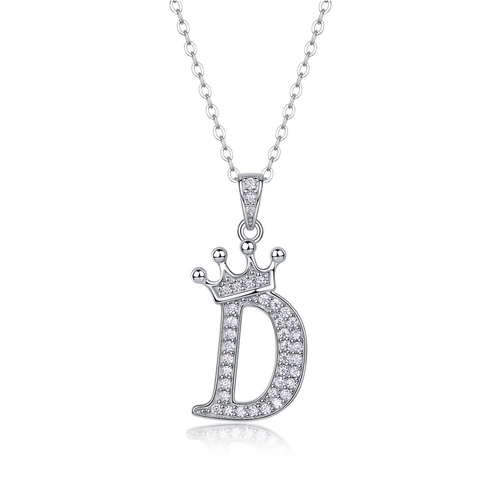 Popular 26 English letters necklace 925 silver for women, fashionable temperament Moissanite chain cross-border clavicle chain