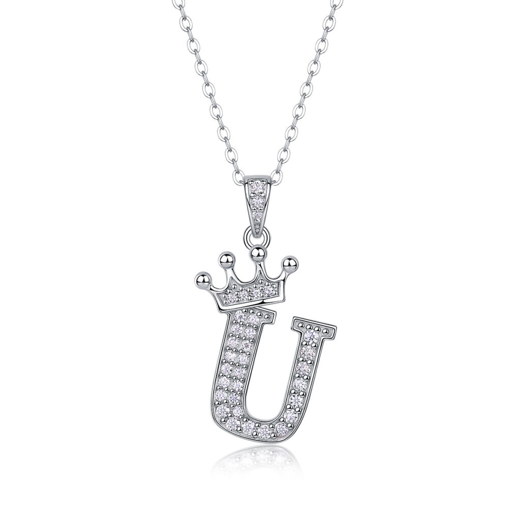 Popular 26 English letters necklace 925 silver for women, fashionable temperament Moissanite chain cross-border clavicle chain