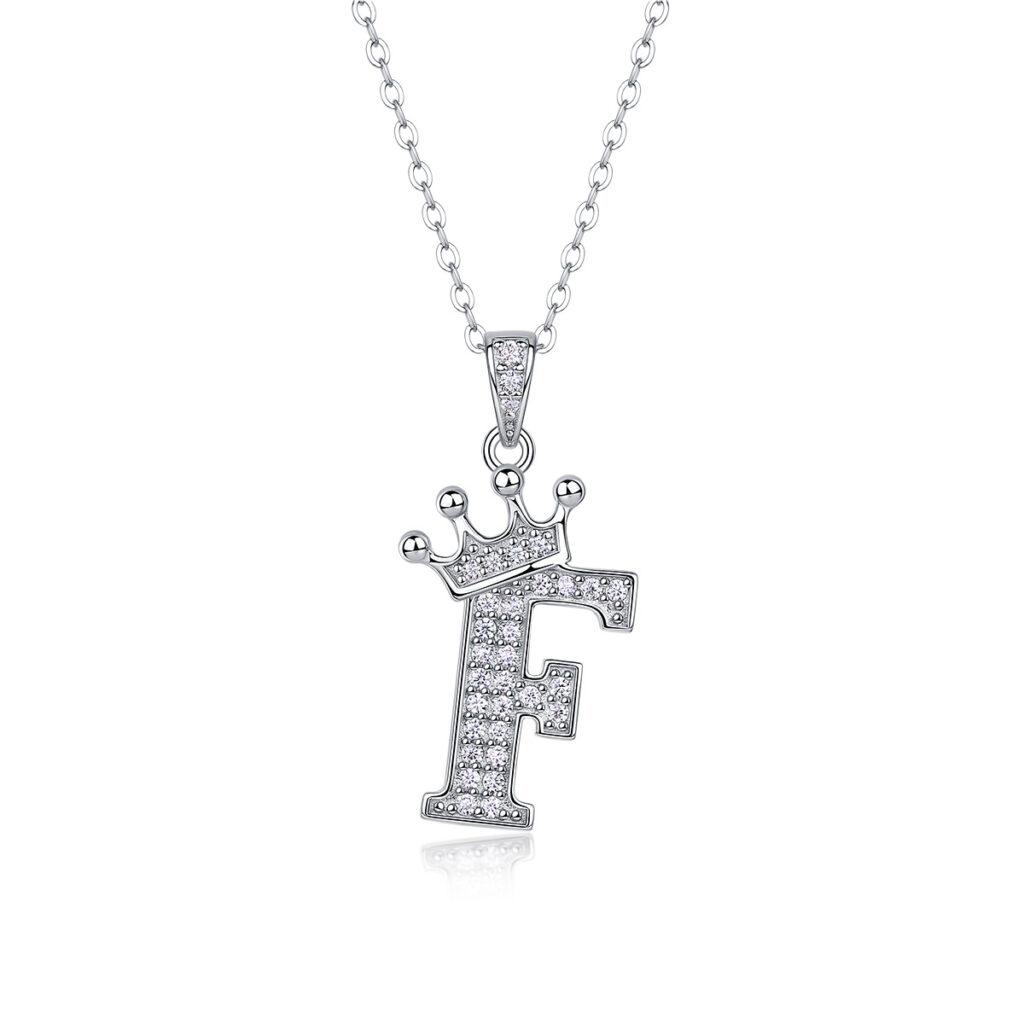 Popular 26 English letters necklace 925 silver for women, fashionable temperament Moissanite chain cross-border clavicle chain