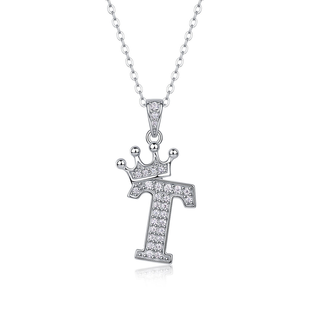 Popular 26 English letters necklace 925 silver for women, fashionable temperament Moissanite chain cross-border clavicle chain