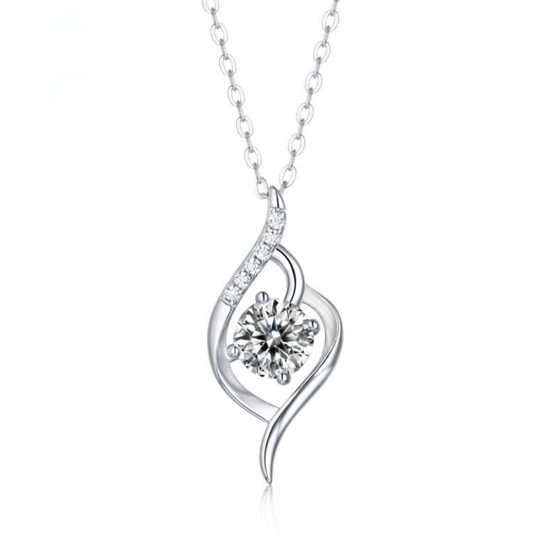 S925 Silver Love at First Sight Pendant Moissanite Necklace for Women, Elegant Pendant Gift Accessory Wholesale in Stock