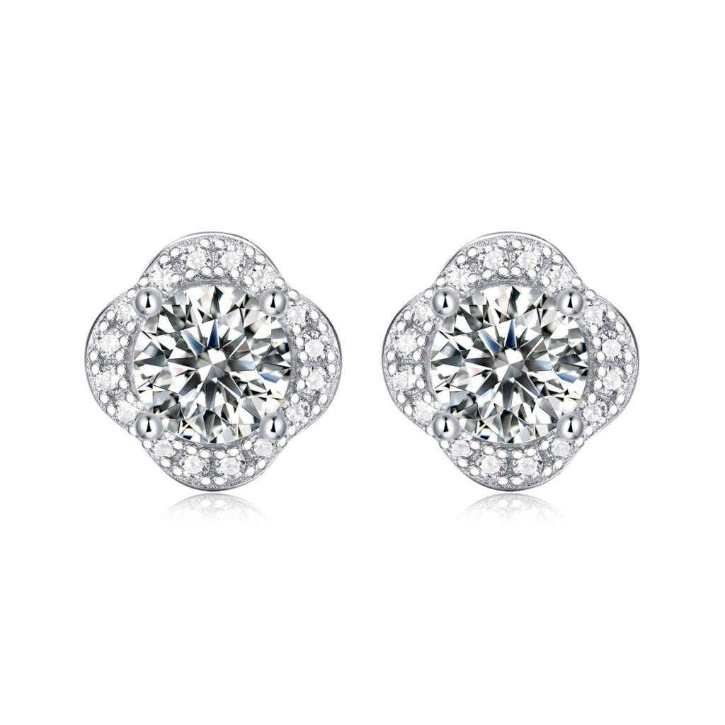 S925 Silver Earrings Moissanite New Annual Earrings Fashion Trend Flower Earrings Source Stock Wholesale