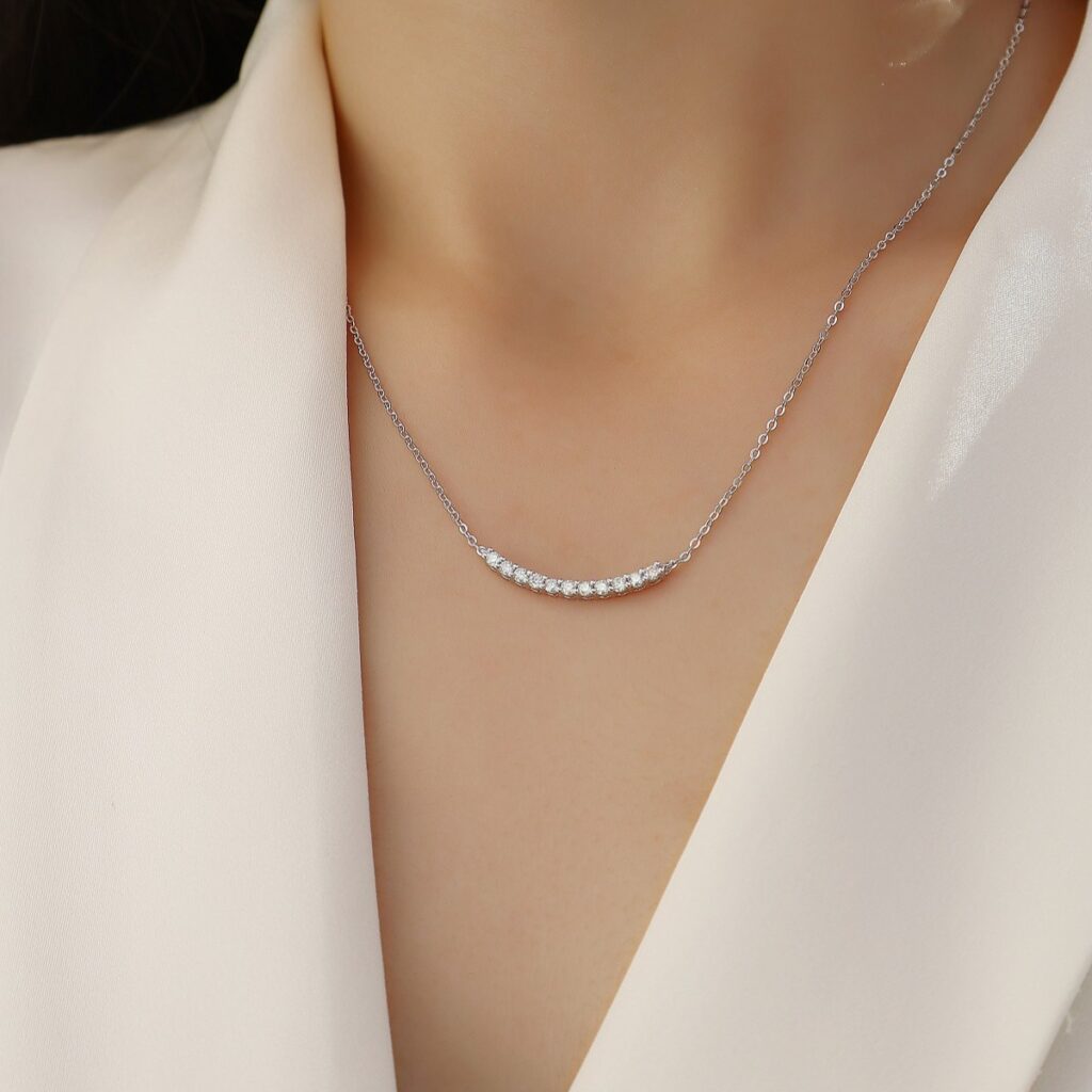 S925 Silver New Necklace Moissanite Choker Cross-border Amazon Live Hot Sale In-stock Clavicle Chain Source Wholesale