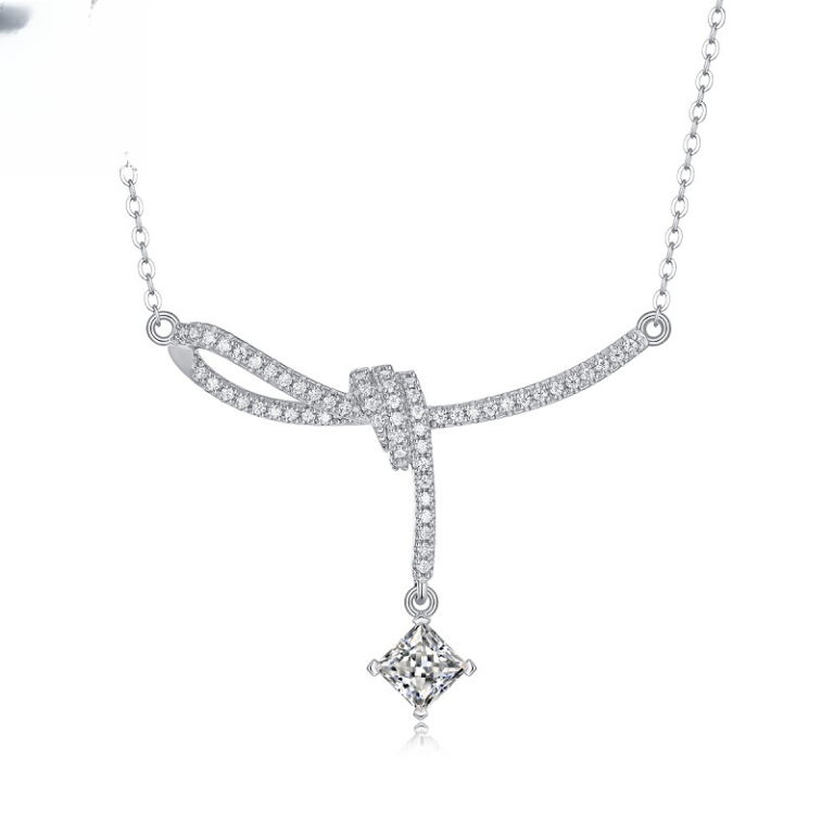 S925 Silver Pendant New Moissanite Necklace Fashion Women's Clavicle Chain Cross-border Hot Sale Source Stock