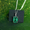 S925 Silver Heartless Elegance Pendant with Chain Cultivated Emerald Gemstone Necklace Source Stock Silver Necklace