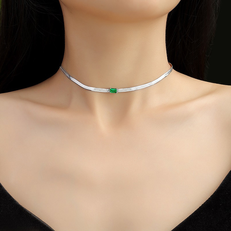 S925 Silver Glimmer Necklace New Fashion Emerald Silver Chain Source Factory In Stock Clavicle Chain Dropshipping