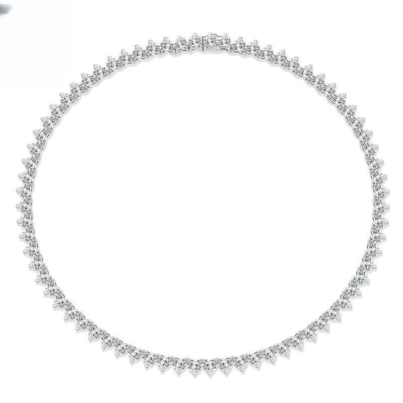 S925 Silver Moissanite Necklace New Luxury Inlaid Romantic Gravity Clavicle Chain Wedding Gift High-end Necklace Wholesale