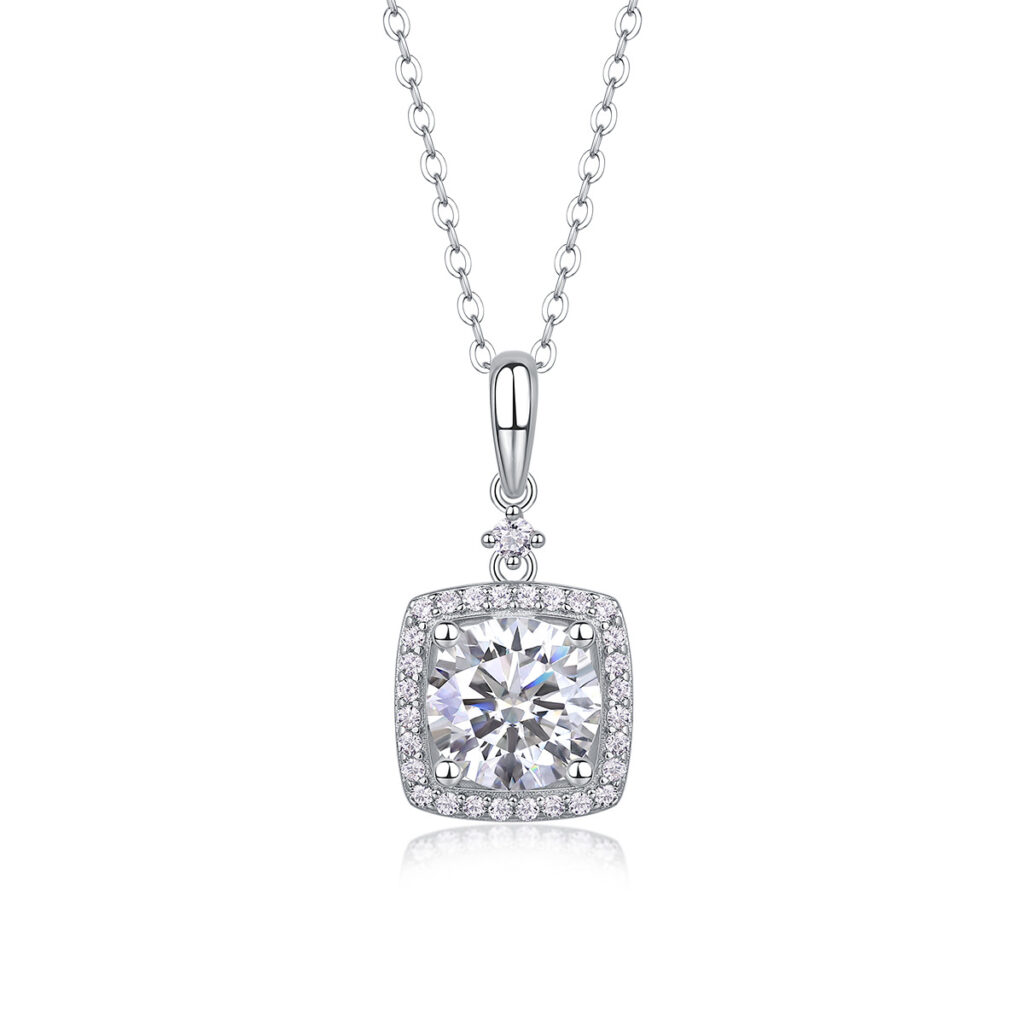 S925 silver necklace 2 carat Moissanite new pendant with chain silver jewelry gold-plated clavicle chain Panyu factory