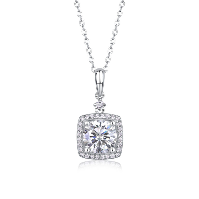 S925 silver necklace 2 carat Moissanite new pendant with chain silver jewelry gold-plated clavicle chain Panyu factory