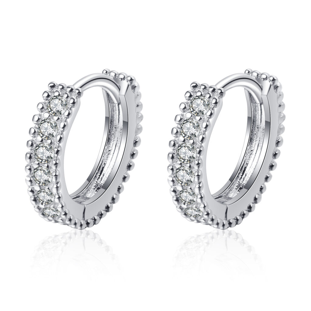 S925 silver earrings for women inlaid with D-color Moissanite hoop simulated diamond ear hooks fresh style earrings wholesale