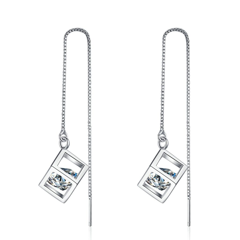 One-piece drop shipping Love Cube S925 earrings for women with tassel Moissanite stud earrings simulated diamond ear thread jewelry